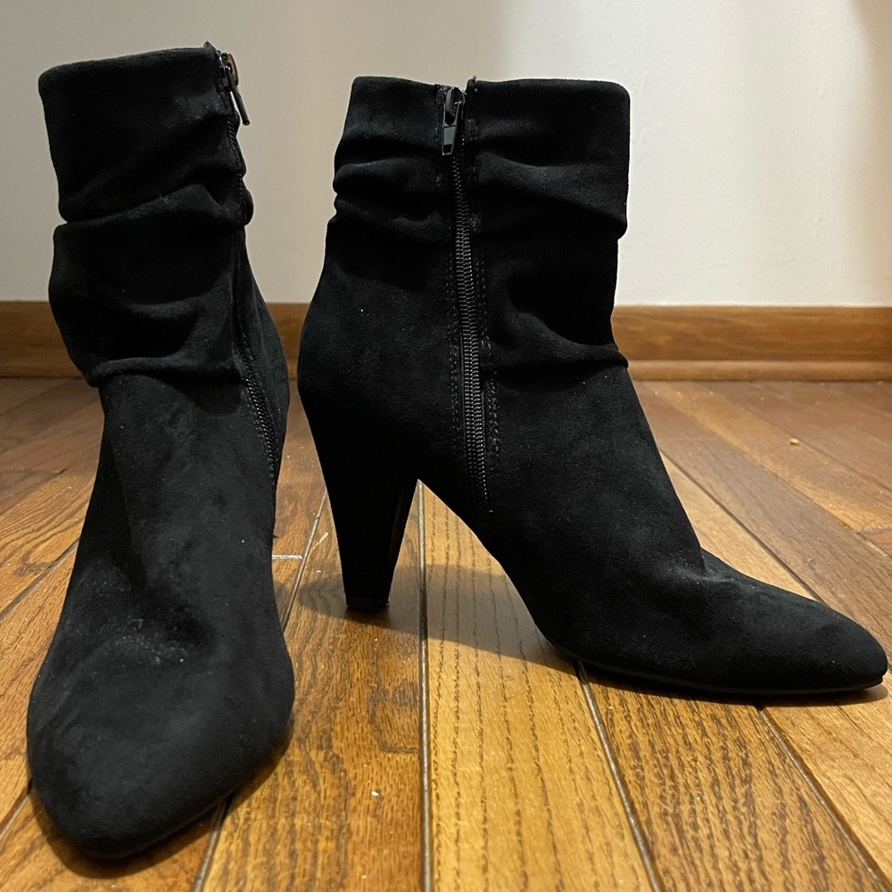 David Aaron Black Suede High Heels